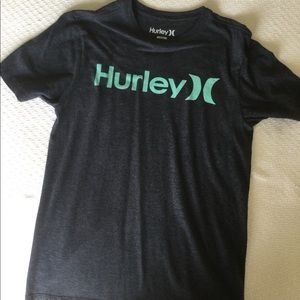 Hurley t-shirt